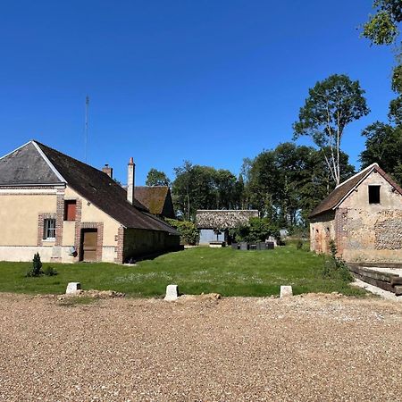 Gite A La Ferme De Sainte Radegonde Lanneray Eksteriør bilde